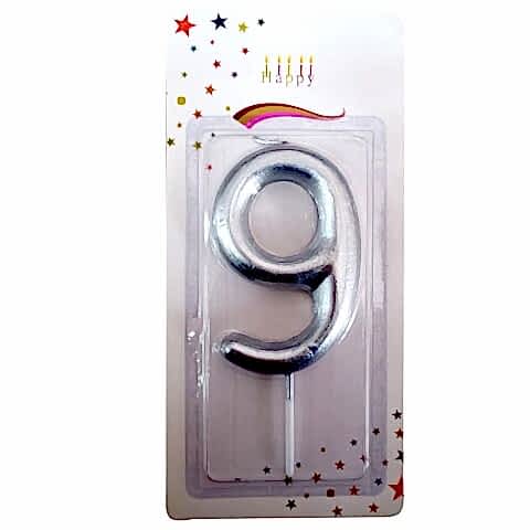BÜYÜK BOY 9 RAKAM GÜMÜŞ  MUM 13cm PK:24 KL:600